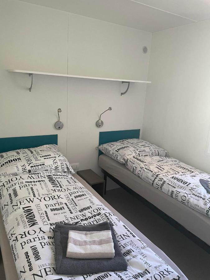 Mobile Homes Dole ซิโวกอสเชีย ภายนอก รูปภาพ