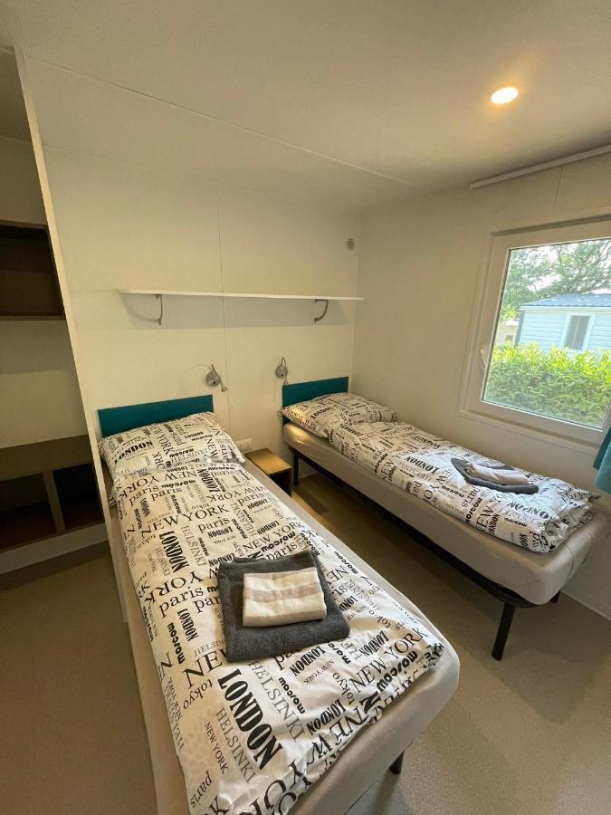 Mobile Homes Dole ซิโวกอสเชีย ภายนอก รูปภาพ
